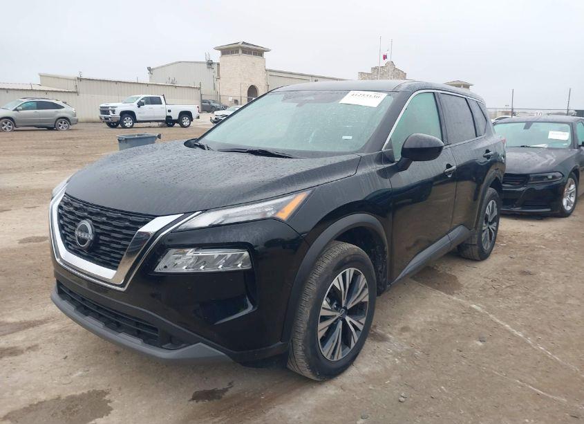 Photo 2 of 2023 Nissan Rogue SV INTELLIGENT AWD (VIN 5N1BT3BB2PC939980)