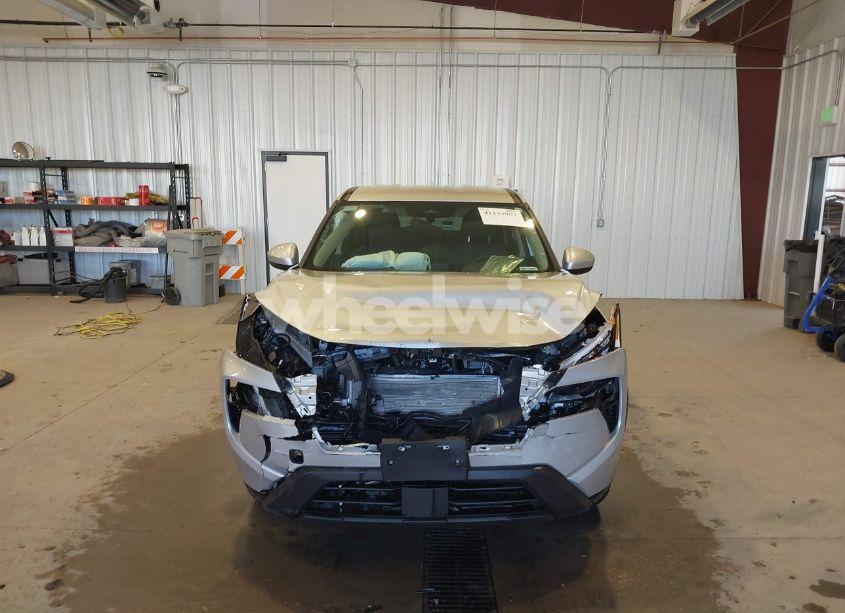 Photo 13 of 2024 Nissan Rogue SV INTELLIGENT AWD (VIN 5N1BT3BB2RC678952)