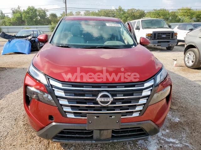 Photo 2 of 2025 NISSAN ROGUE SV (VIN 5N1BT3BB2SC777177)