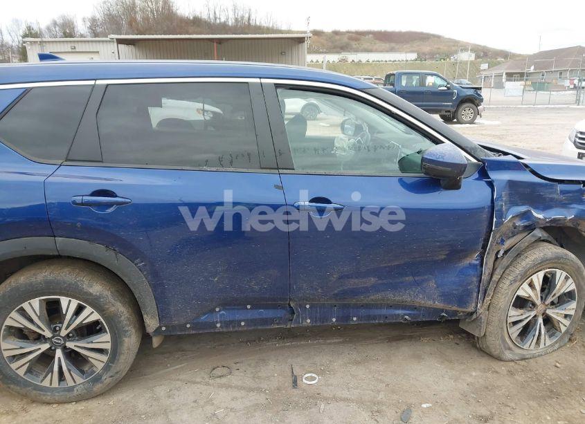 Photo 14 of 2022 Nissan Rogue SV INTELLIGENT AWD (VIN 5N1BT3BB3NC703769)