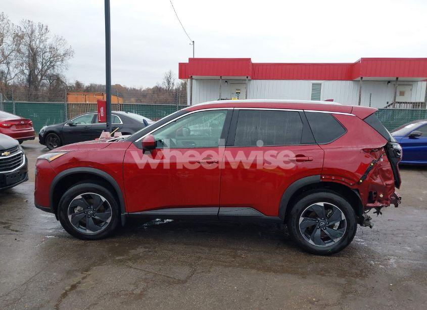 Photo 14 of 2024 Nissan Rogue SV INTELLIGENT AWD (VIN 5N1BT3BB3RC719492)