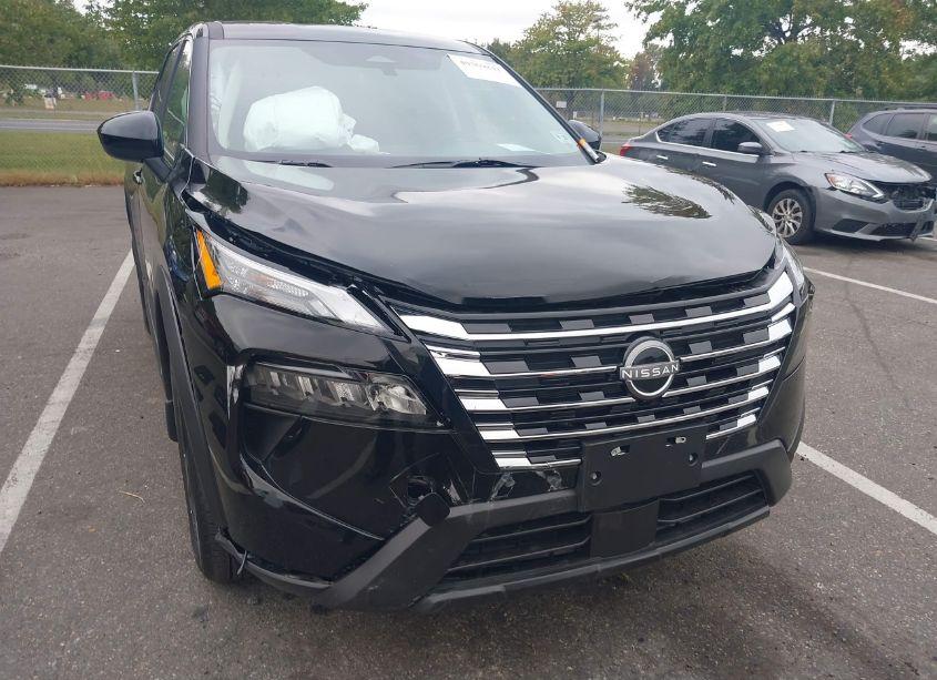 Photo 6 of 2024 Nissan Rogue SV INTELLIGENT AWD (VIN 5N1BT3BB3RC755022)