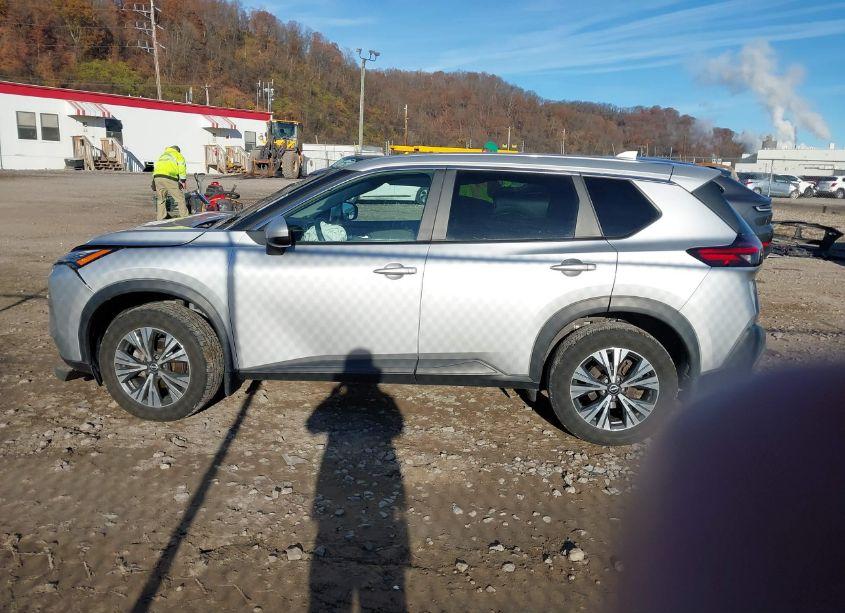 Photo 15 of 2022 Nissan Rogue SV INTELLIGENT AWD (VIN 5N1BT3BB4NC679255)