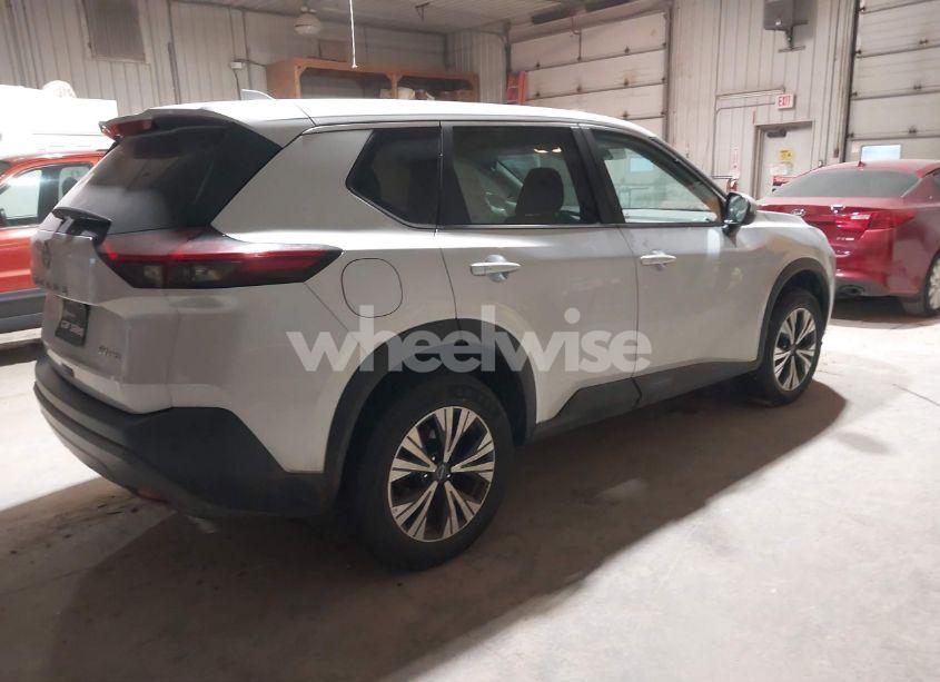 Photo 4 of 2022 Nissan Rogue SV INTELLIGENT AWD (VIN 5N1BT3BB4NC701092)