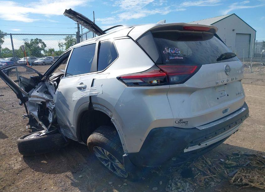 Photo 3 of 2023 Nissan Rogue SV INTELLIGENT AWD (VIN 5N1BT3BB4PC758931)