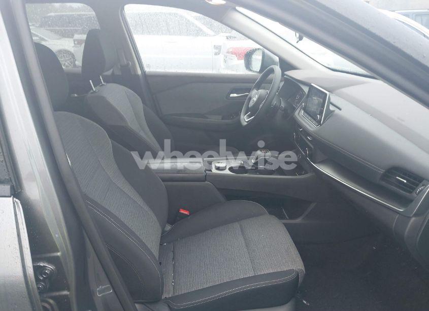 Photo 5 of 2023 Nissan Rogue SV INTELLIGENT AWD (VIN 5N1BT3BB4PC830727)