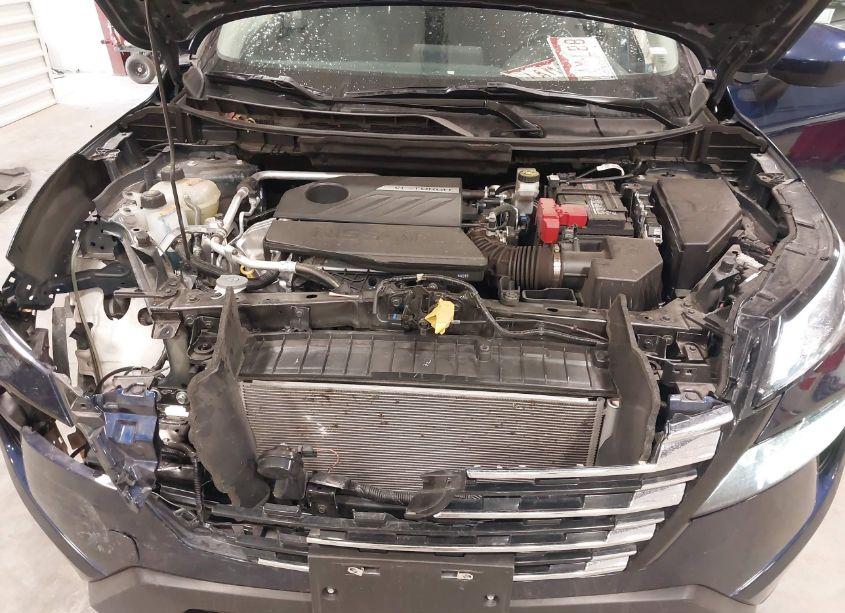 Photo 10 of 2024 Nissan Rogue SV INTELLIGENT AWD (VIN 5N1BT3BB4RC716102)