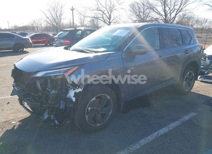 Photo 2 of 2024 Nissan Rogue SV INTELLIGENT AWD (VIN 5N1BT3BB4RC746782)