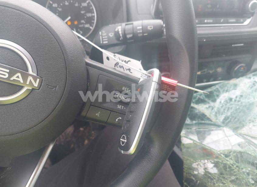 Photo 11 of 2024 Nissan Rogue SV INTELLIGENT AWD (VIN 5N1BT3BB5RC670974)