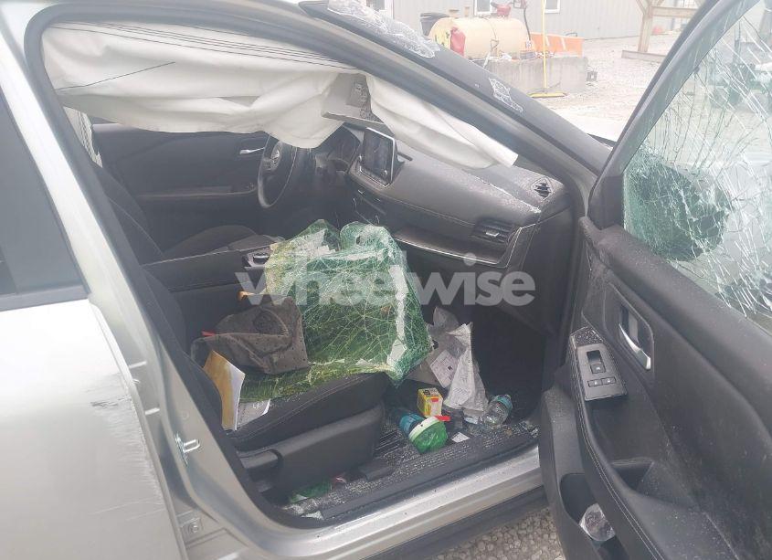 Photo 5 of 2024 Nissan Rogue SV INTELLIGENT AWD (VIN 5N1BT3BB5RC670974)