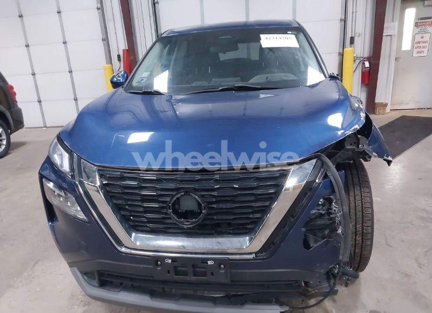 Photo 12 of 2022 Nissan Rogue SV (VIN 5N1BT3BB6NC701725)