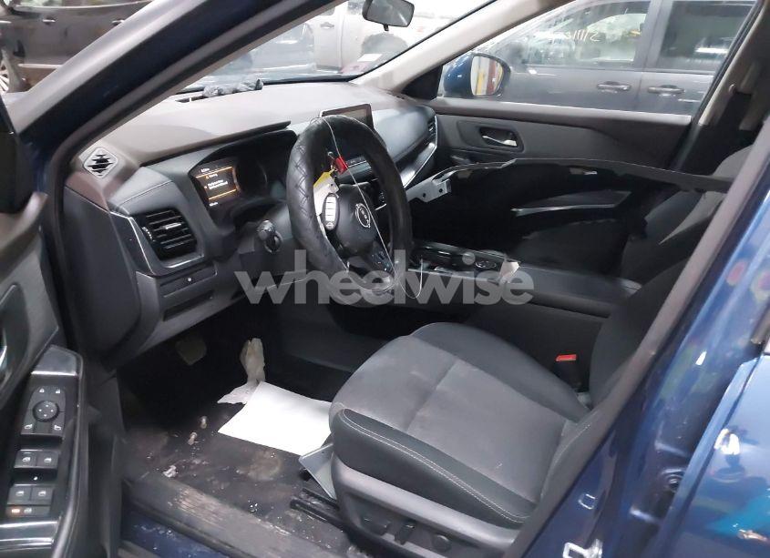 Photo 5 of 2022 Nissan Rogue SV (VIN 5N1BT3BB6NC701725)