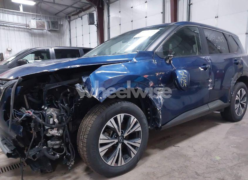 Photo 6 of 2022 Nissan Rogue SV (VIN 5N1BT3BB6NC701725)