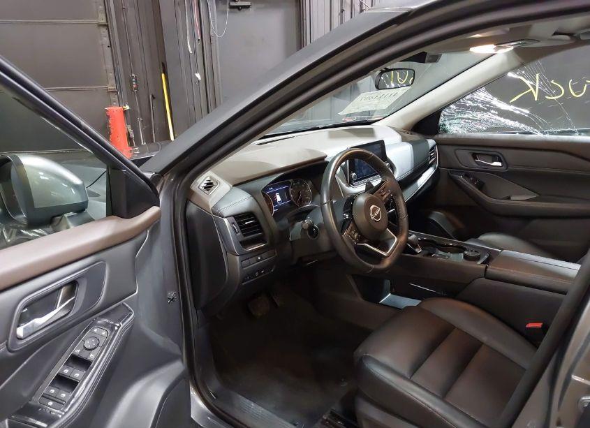 Photo 5 of 2023 Nissan Rogue SV INTELLIGENT AWD (VIN 5N1BT3BB6PC943711)