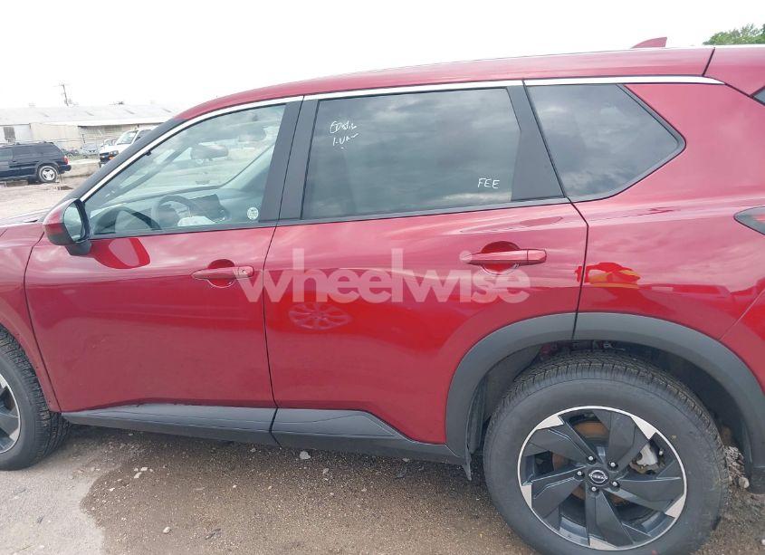 Photo 14 of 2024 Nissan Rogue SV INTELLIGENT AWD (VIN 5N1BT3BB6RC677870)