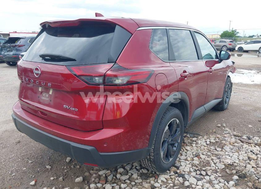 Photo 4 of 2024 Nissan Rogue SV INTELLIGENT AWD (VIN 5N1BT3BB6RC677870)