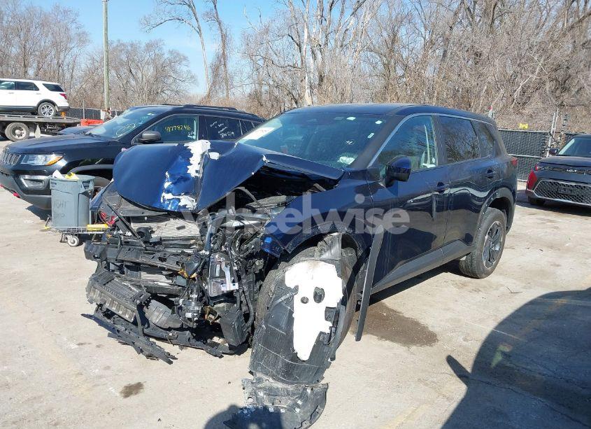 Photo 2 of 2024 Nissan Rogue SV INTELLIGENT AWD (VIN 5N1BT3BB6RC691820)