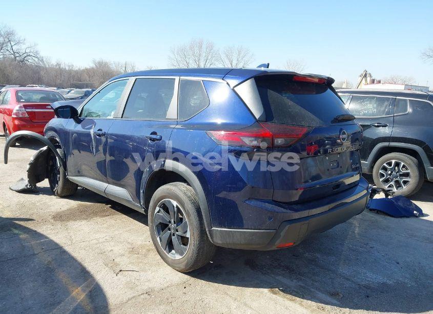 Photo 3 of 2024 Nissan Rogue SV INTELLIGENT AWD (VIN 5N1BT3BB6RC691820)