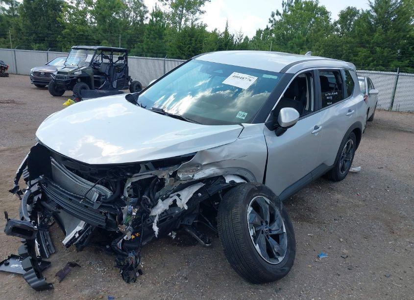 Photo 2 of 2024 Nissan Rogue SV INTELLIGENT AWD (VIN 5N1BT3BB6RC692076)