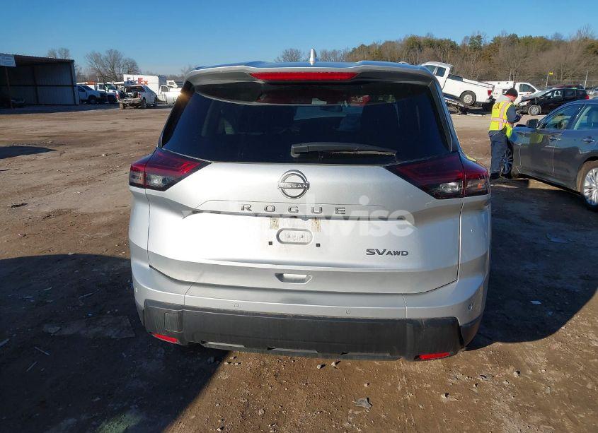 Photo 16 of 2024 Nissan Rogue SV INTELLIGENT AWD (VIN 5N1BT3BB6RC692109)