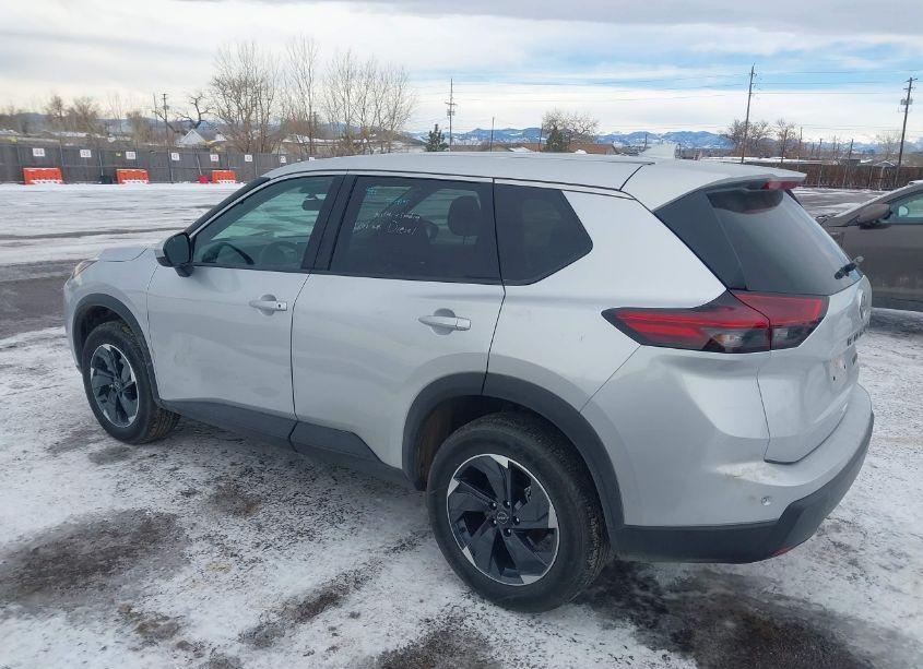 Photo 3 of 2024 Nissan Rogue SV INTELLIGENT AWD (VIN 5N1BT3BB6RC706610)