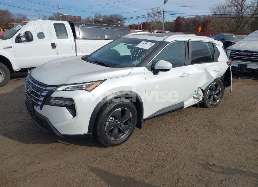 Photo 2 of 2024 Nissan Rogue SV INTELLIGENT AWD (VIN 5N1BT3BB6RC717252)