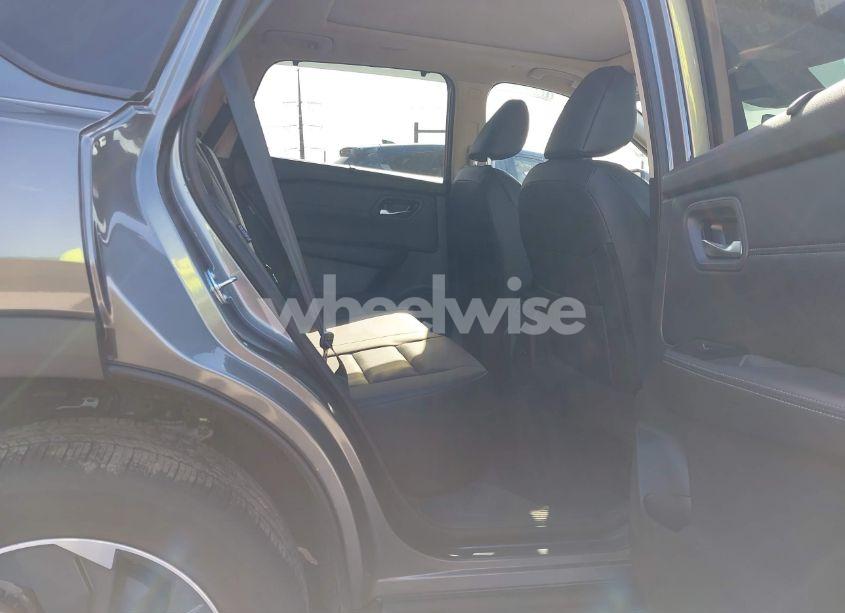 Photo 8 of 2024 Nissan Rogue SV INTELLIGENT AWD (VIN 5N1BT3BB6RC718577)