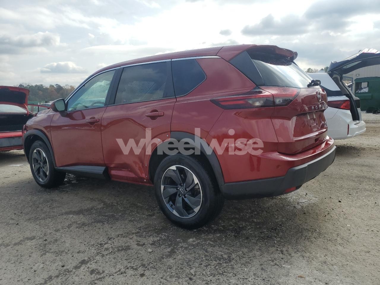 Photo 2 of 2025 NISSAN ROGUE SV (VIN 5N1BT3BB6SC786853)