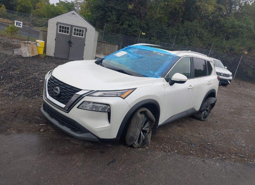 Photo 2 of 2022 Nissan Rogue SV INTELLIGENT AWD (VIN 5N1BT3BB7NC707632)