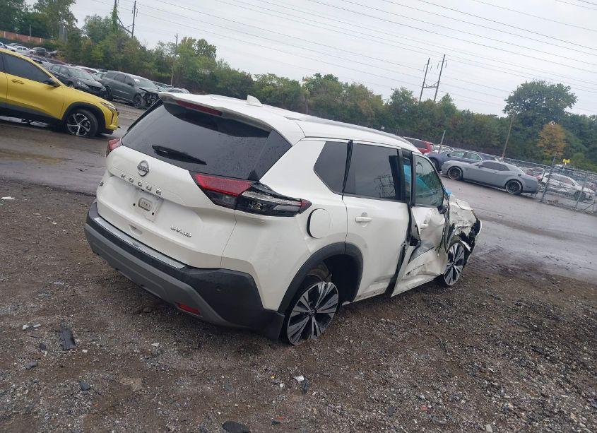 Photo 4 of 2022 Nissan Rogue SV INTELLIGENT AWD (VIN 5N1BT3BB7NC707632)