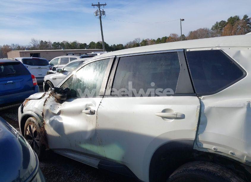 Photo 14 of 2022 Nissan Rogue SV INTELLIGENT AWD (VIN 5N1BT3BB7NC711535)