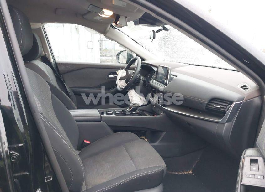 Photo 5 of 2023 Nissan Rogue SV INTELLIGENT AWD (VIN 5N1BT3BB7PC691936)