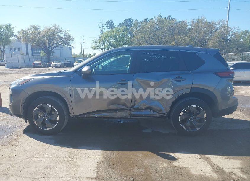 Photo 14 of 2024 Nissan Rogue SV INTELLIGENT AWD (VIN 5N1BT3BB7RC697027)
