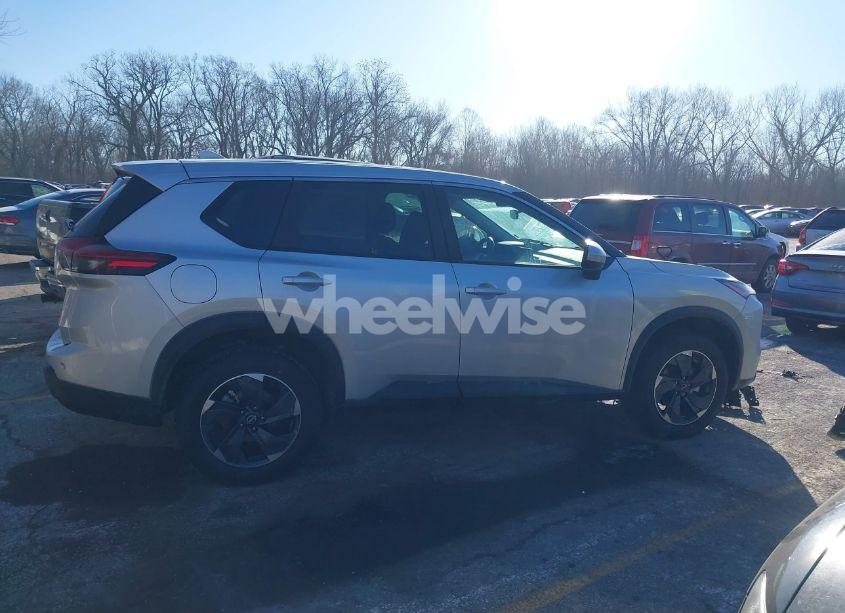 Photo 13 of 2024 Nissan Rogue SV INTELLIGENT AWD (VIN 5N1BT3BB7RC720578)