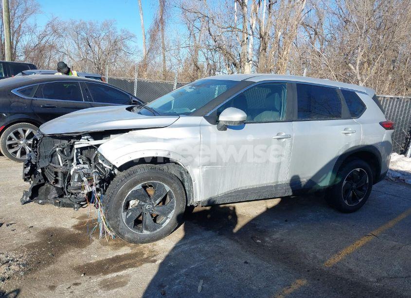 Photo 14 of 2024 Nissan Rogue SV INTELLIGENT AWD (VIN 5N1BT3BB7RC720578)