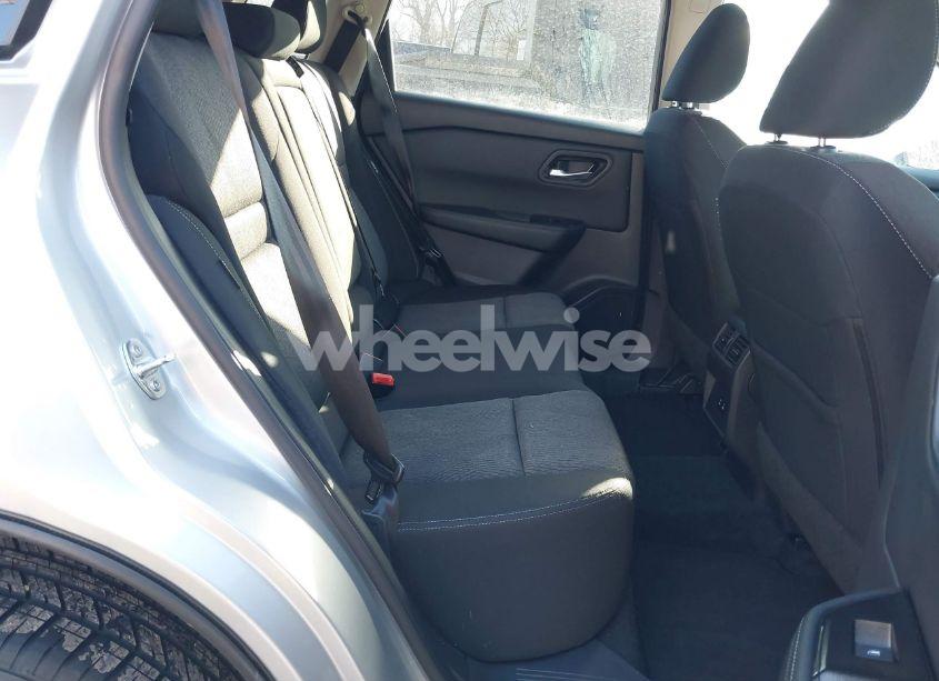 Photo 8 of 2024 Nissan Rogue SV INTELLIGENT AWD (VIN 5N1BT3BB7RC720578)