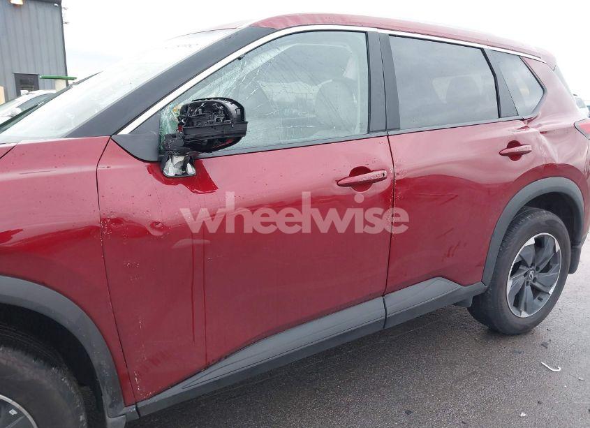 Photo 6 of 2024 Nissan Rogue SV INTELLIGENT AWD (VIN 5N1BT3BB7RC738143)