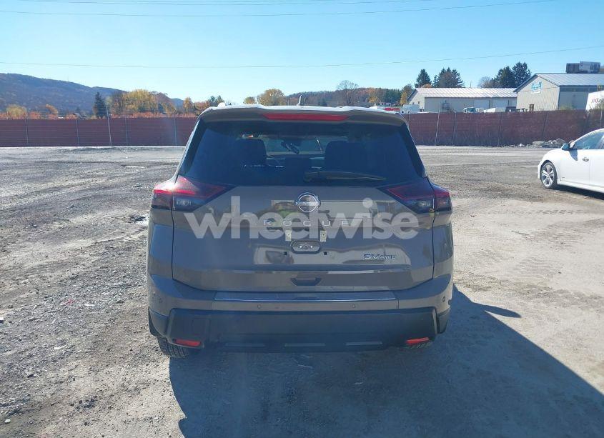 Photo 16 of 2024 Nissan Rogue SV INTELLIGENT AWD (VIN 5N1BT3BB7RC750101)