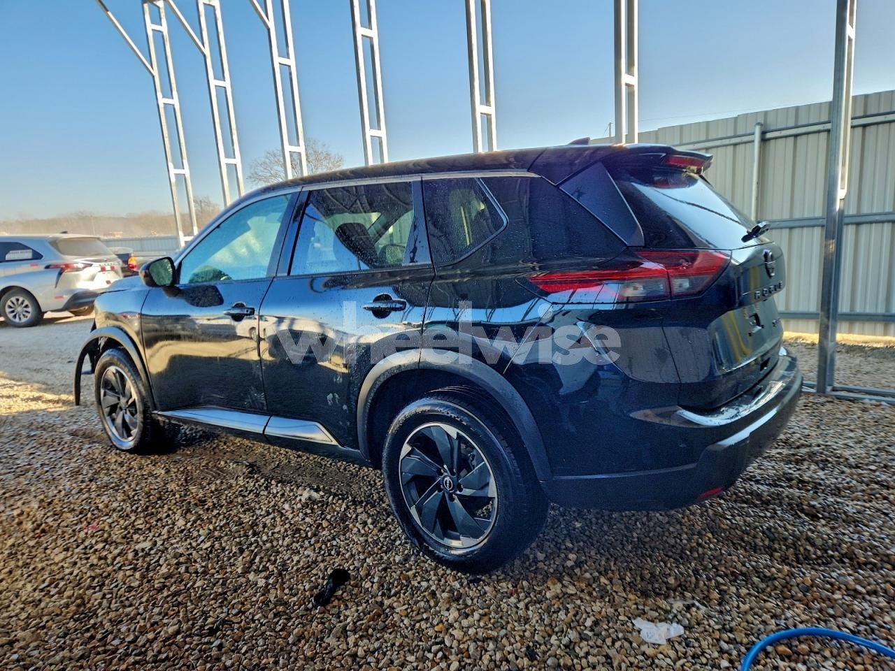 Photo 2 of 2024 NISSAN ROGUE SV (VIN 5N1BT3BB7RC758599)