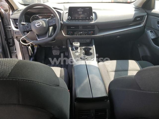 Photo 4 of 2025 NISSAN ROGUE SV (VIN 5N1BT3BB7SC828141)