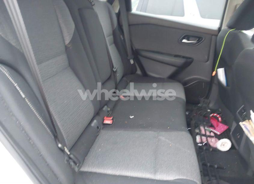 Photo 8 of 2022 Nissan Rogue SV INTELLIGENT AWD (VIN 5N1BT3BB8NC672115)