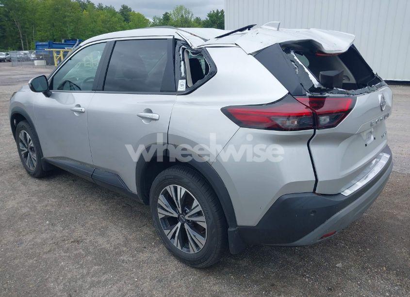 Photo 3 of 2022 Nissan Rogue SV INTELLIGENT AWD (VIN 5N1BT3BB8NC714959)
