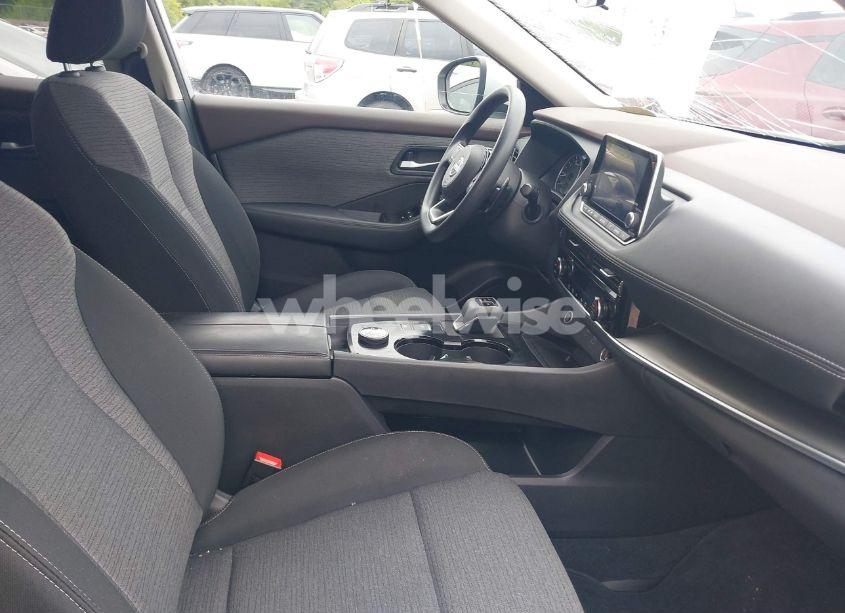 Photo 5 of 2022 Nissan Rogue SV INTELLIGENT AWD (VIN 5N1BT3BB8NC714959)