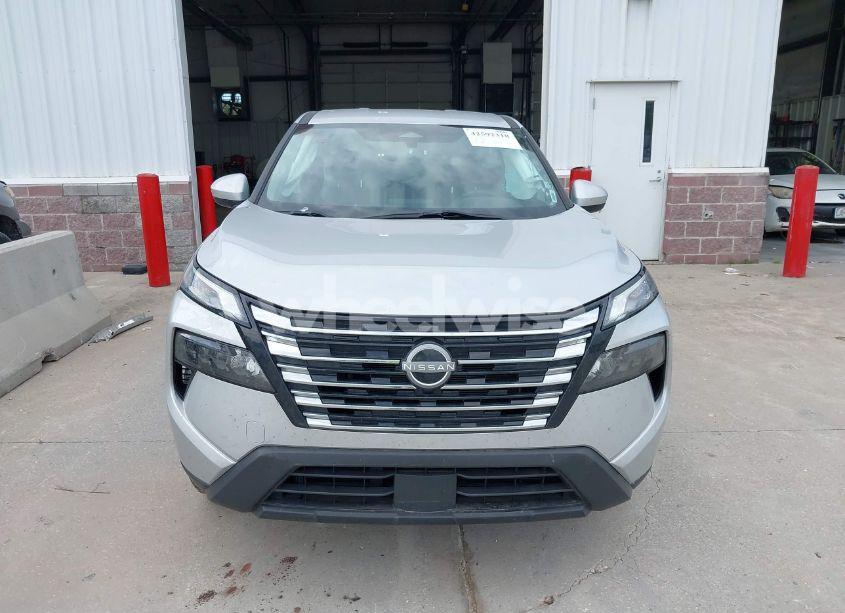 Photo 12 of 2024 Nissan Rogue SV INTELLIGENT AWD (VIN 5N1BT3BB8RC704549)