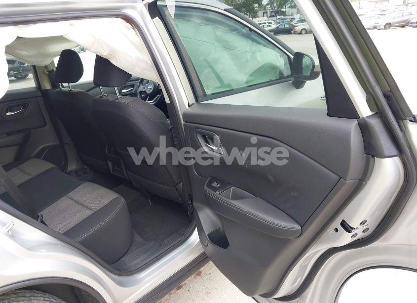 Photo 8 of 2024 Nissan Rogue SV INTELLIGENT AWD (VIN 5N1BT3BB8RC704549)