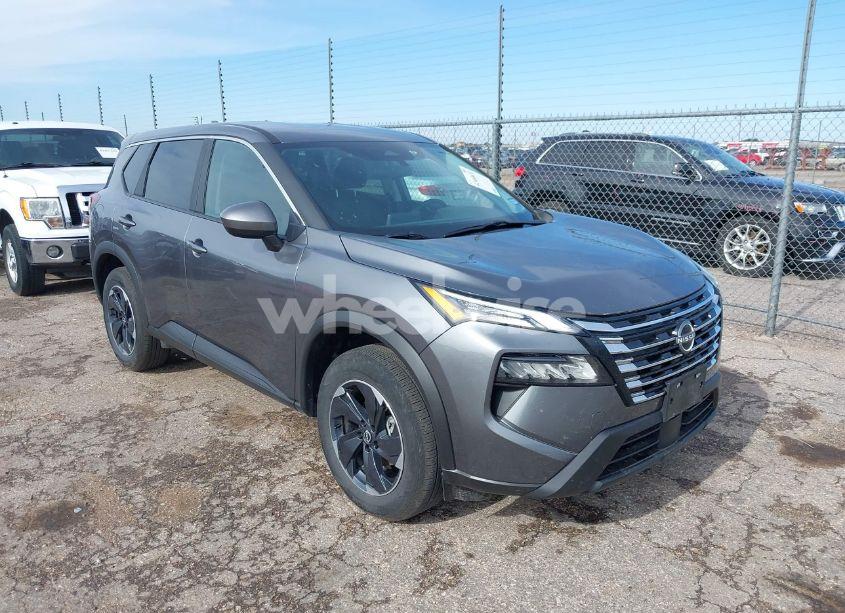 2025 Nissan Rogue SV INTELLIGENT AWD (VIN 5N1BT3BB8SC832697) main photo