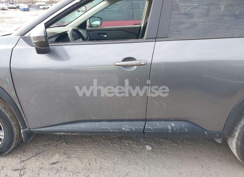 Photo 15 of 2022 Nissan Rogue SV INTELLIGENT AWD (VIN 5N1BT3BB9NC679512)