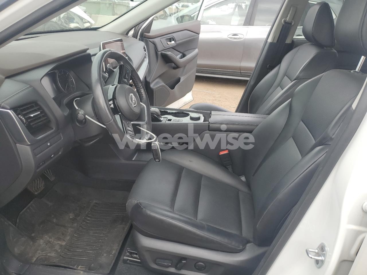 Photo 7 of 2023 NISSAN ROGUE SV (VIN 5N1BT3BB9PC685779)