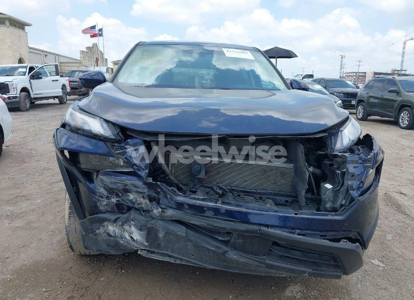 Photo 13 of 2024 Nissan Rogue SV INTELLIGENT AWD (VIN 5N1BT3BB9RC691245)