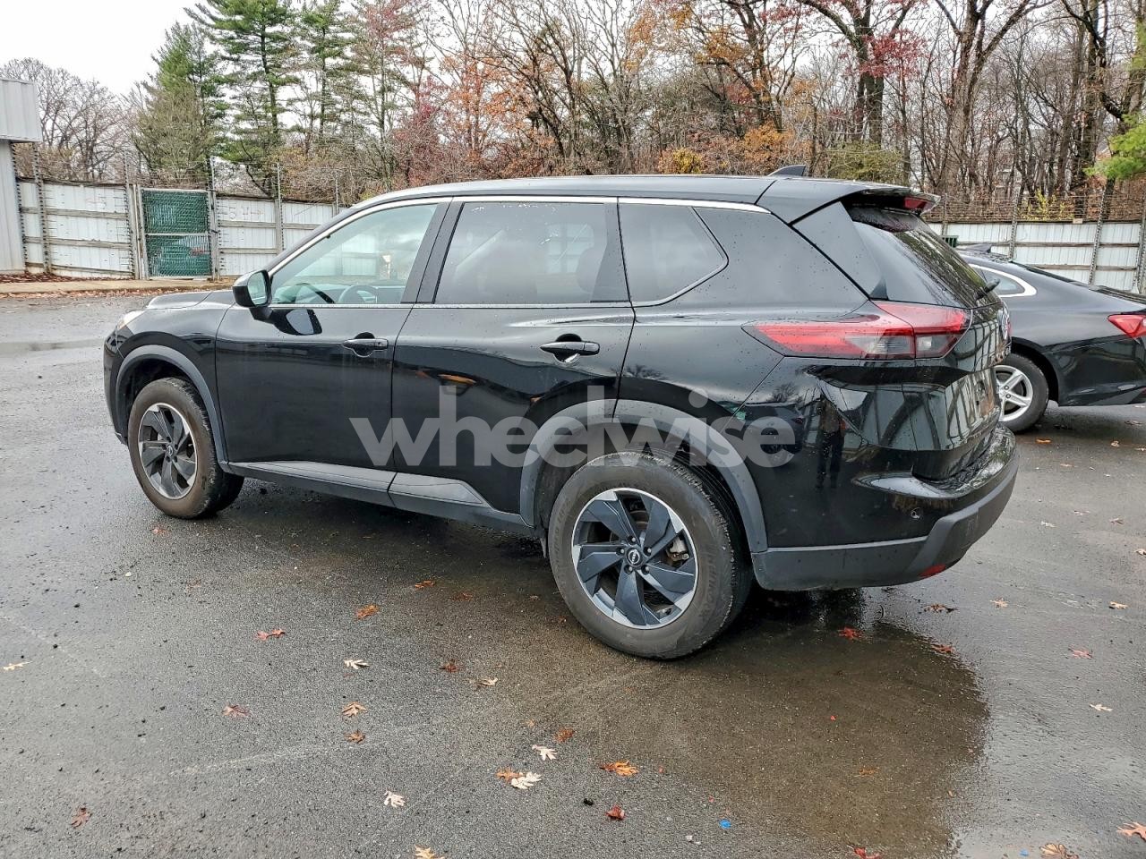 Photo 2 of 2025 NISSAN ROGUE SV (VIN 5N1BT3BB9SC768573)